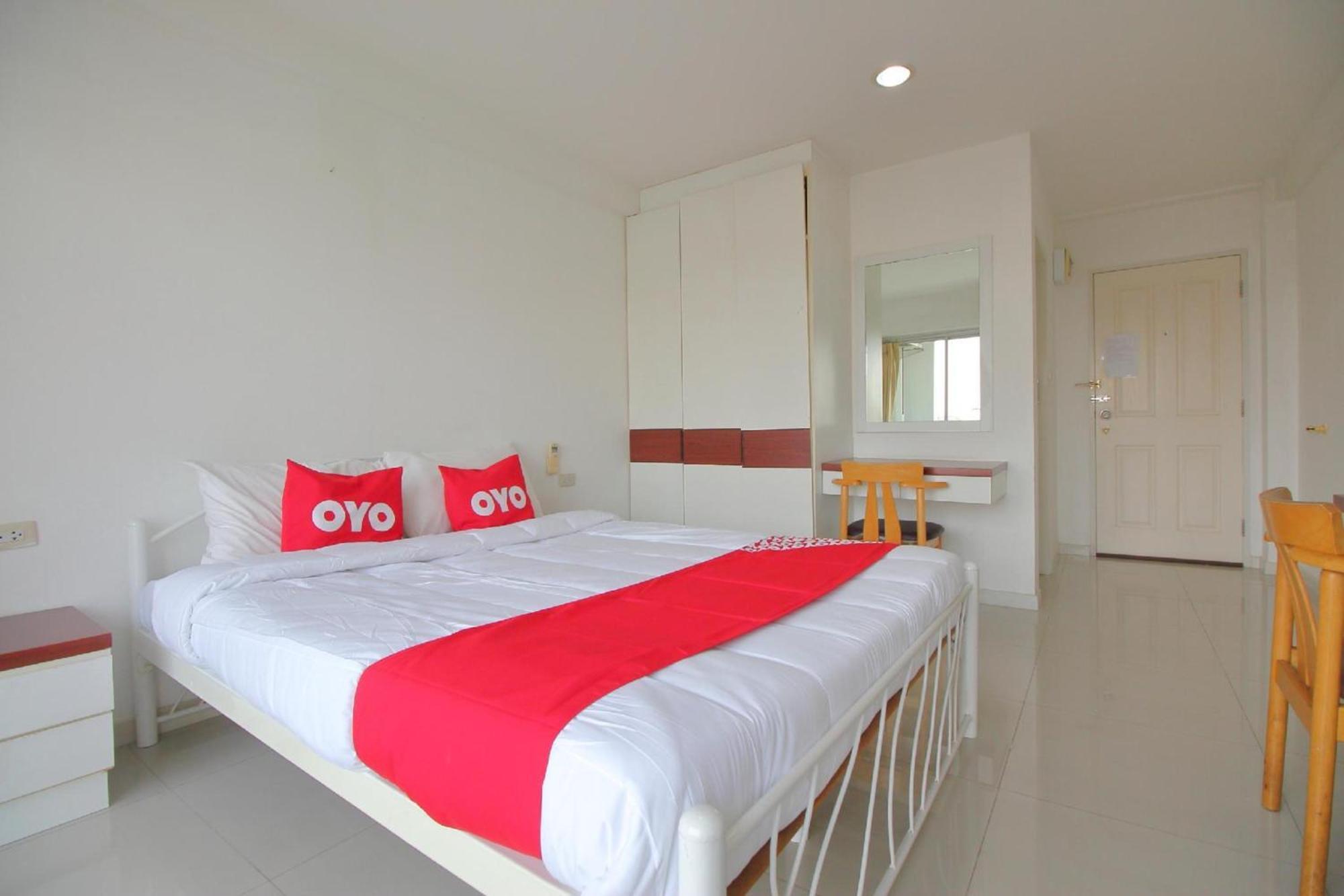 בנגקוק Super Oyo 498 Ladawan Villa מראה חיצוני תמונה