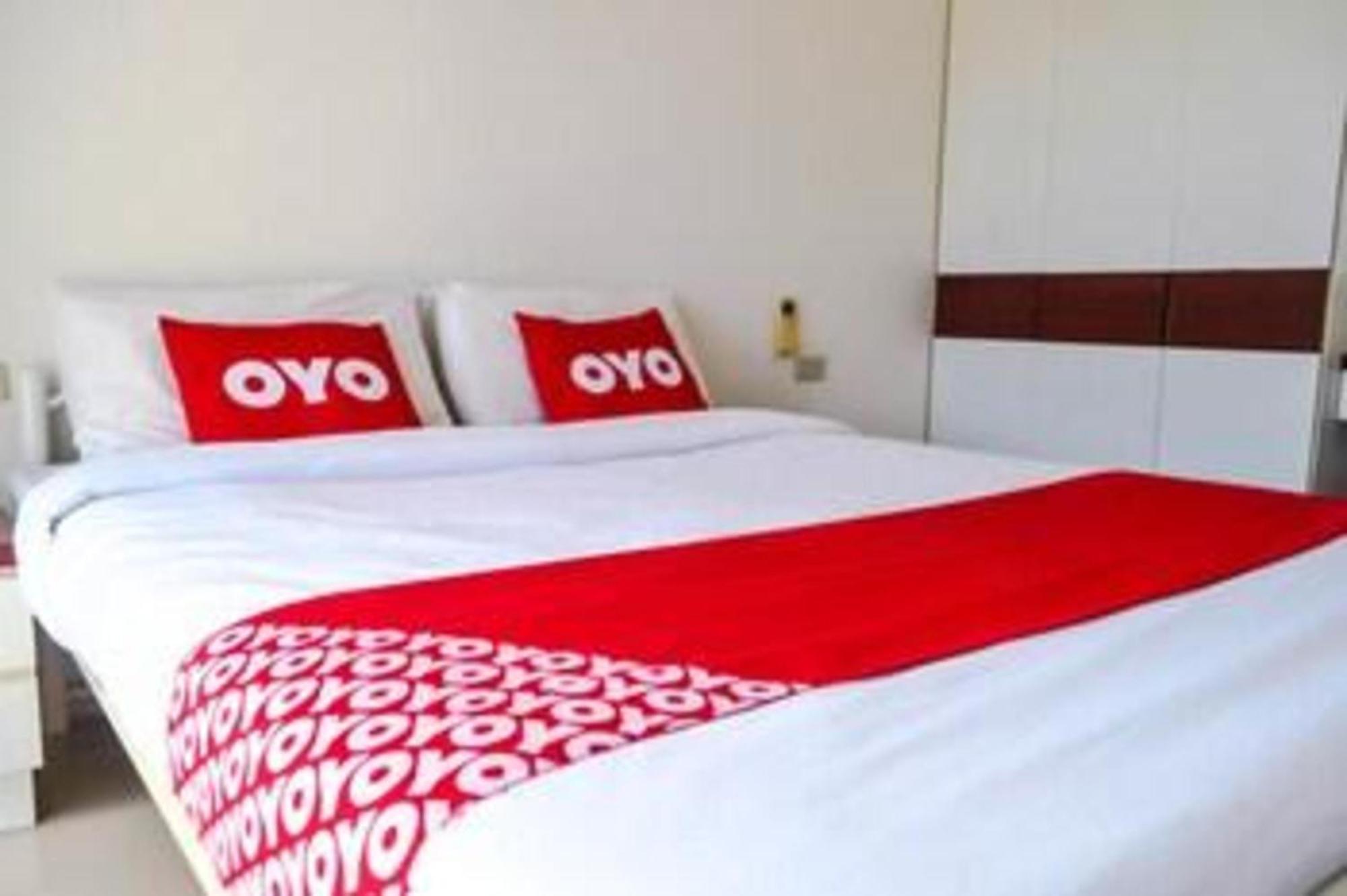בנגקוק Super Oyo 498 Ladawan Villa מראה חיצוני תמונה