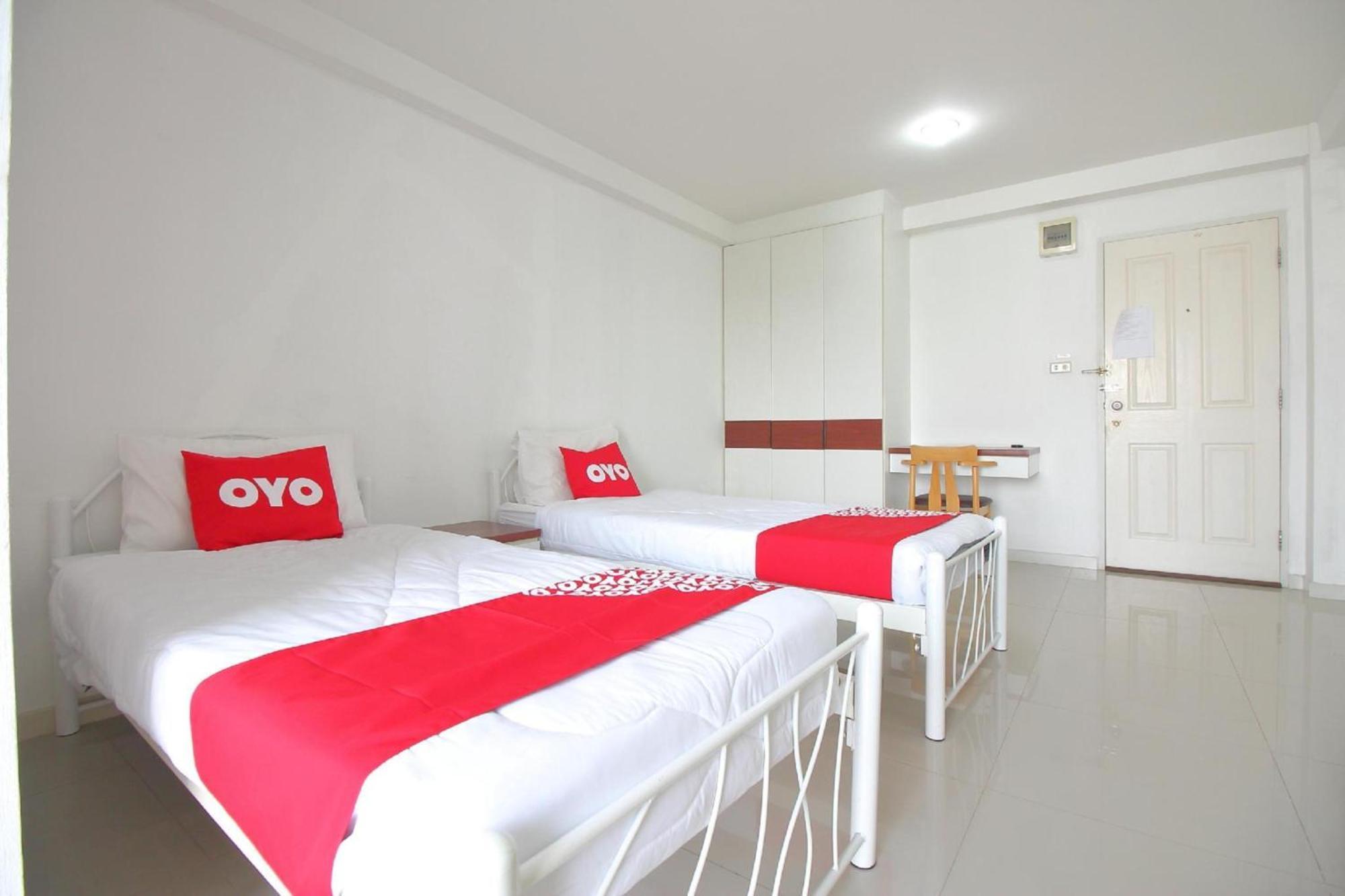 בנגקוק Super Oyo 498 Ladawan Villa מראה חיצוני תמונה